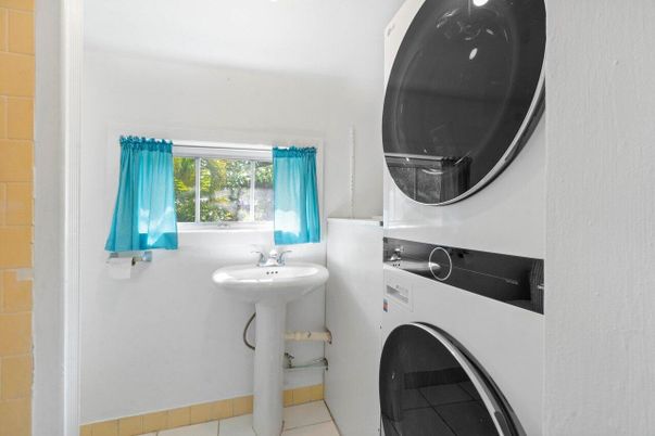 Bathroom, Interior, Washer