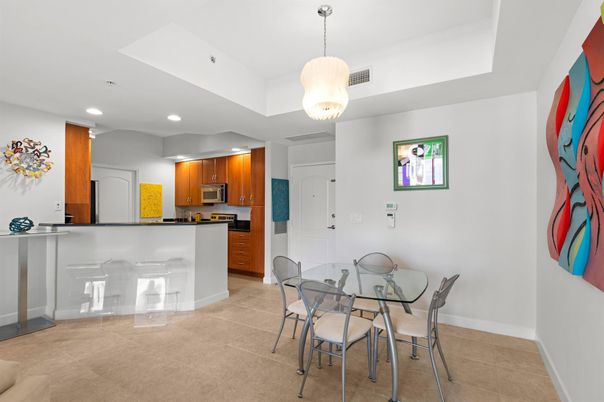 Dining room, Interior, Kitchen, Pendant Lights, Recessed Lighting