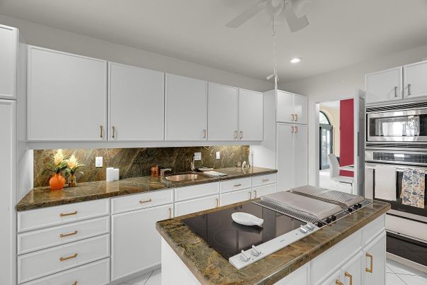 Interior, Kitchen, Recessed Lighting