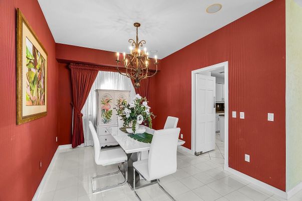 Chandelier, Dining room, Interior