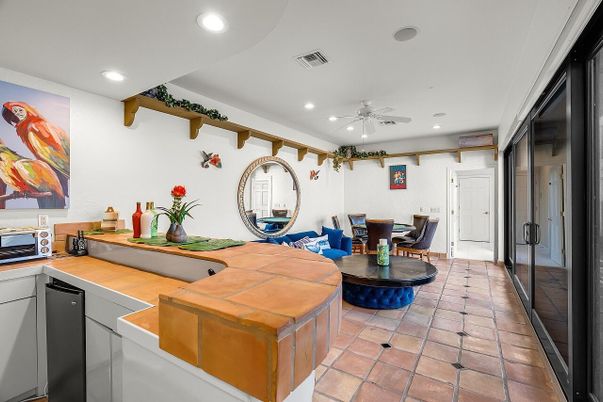 Dining room, Interior, Kitchen, Recessed Lighting
