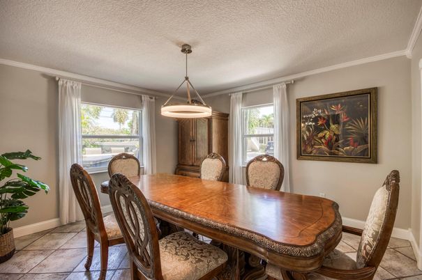 Dining room, Interior, Pendant Lights