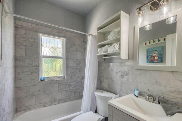 Bathroom, Interior, Marble Walls
