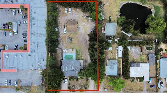 Exterior, Drone