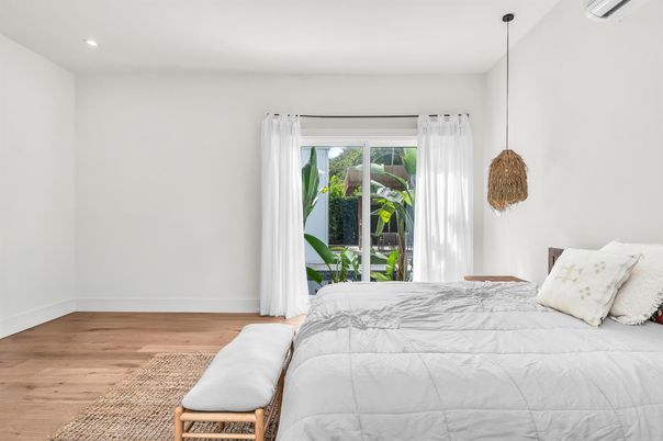Bedroom, Interior, Pendant Lights, Recessed Lighting, Wood Texture Flooring