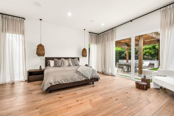 Bedroom, Interior, Pendant Lights, Recessed Lighting, Wood Texture Flooring