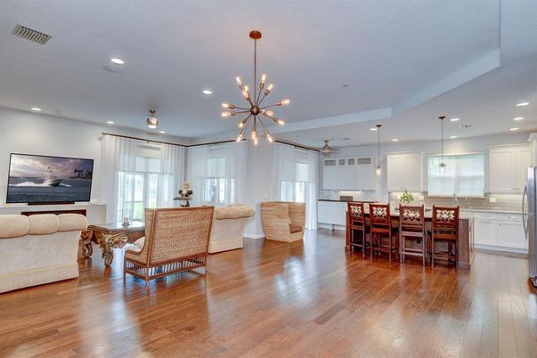Dining room, Interior, Kitchen, Pendant Lights, Recessed Lighting, Wood Texture Flooring