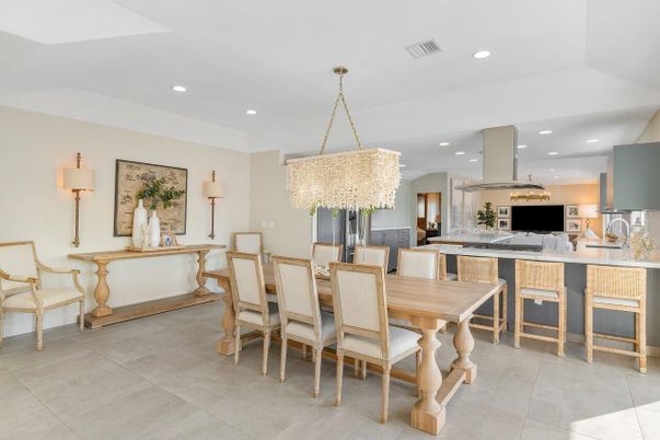 Chandelier, Dining room, Interior, Kitchen, Recessed Lighting