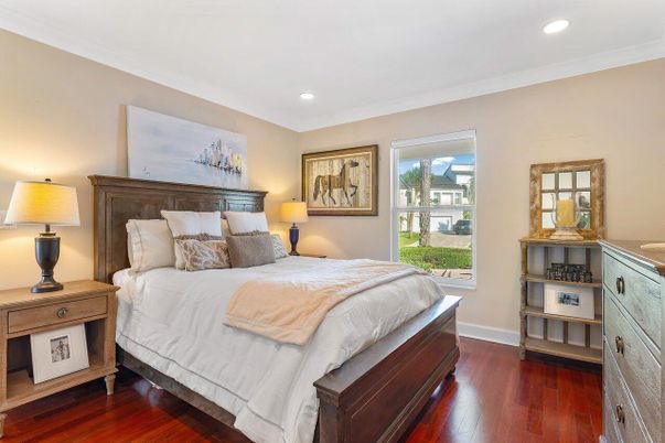 Bedroom, Interior, Recessed Lighting, Wood Texture Flooring