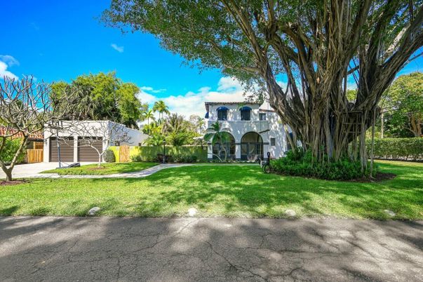 Attached, Backyard, Exterior, Facade, Mediterranean