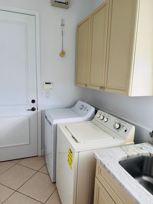 Interior, Washer