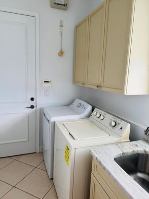 Interior, Washer