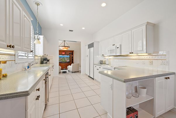 Interior, Kitchen, Pendant Lights, Recessed Lighting