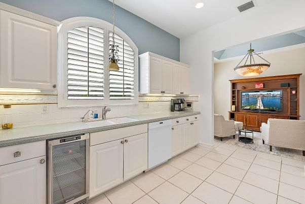 Interior, Kitchen, Pendant Lights, Recessed Lighting