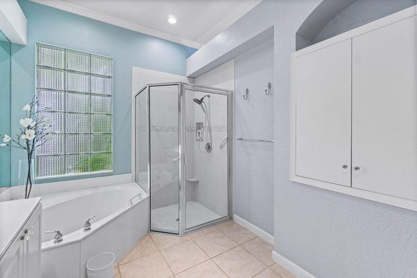 Bathroom, Glass Shower, Interior, Recessed Lighting