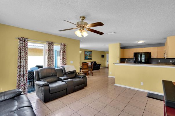Dining room, Interior, Kitchen, Living room