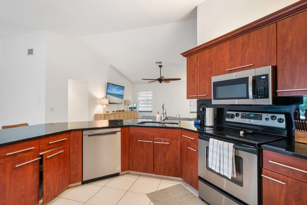 Interior, Kitchen, Stainless Steel Appliances