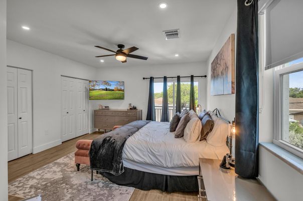 Bedroom, Interior, Recessed Lighting, Wood Texture Flooring