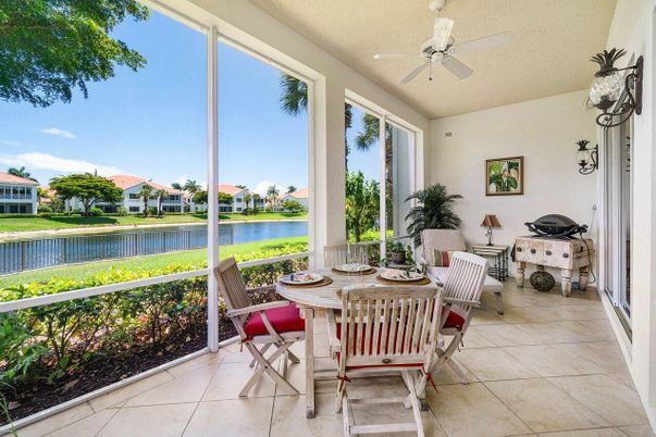Dining room, Interior, Sun Room, Water