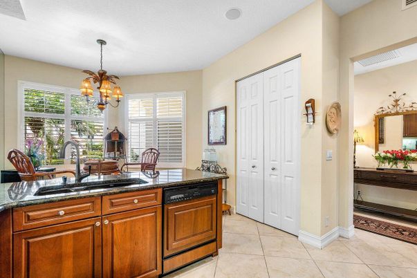 Chandelier, Interior, Kitchen, Pendant Lights