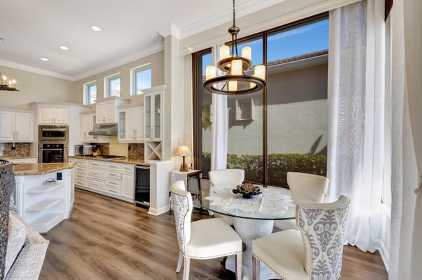 Chandelier, Dining room, Interior, Kitchen, Pendant Lights, Recessed Lighting, Stainless Steel Appliances, Wood Texture Flooring