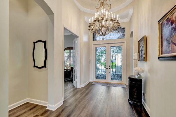 Chandelier, Interior, Wood Texture Flooring