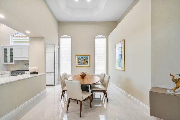 Dining room, Interior, Kitchen, Recessed Lighting