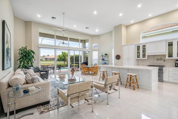 Dining room, Interior, Kitchen, Living room, Pendant Lights, Recessed Lighting