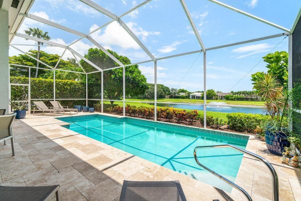Glass Ceilings, Interior, Pool, Sun Room, Water
