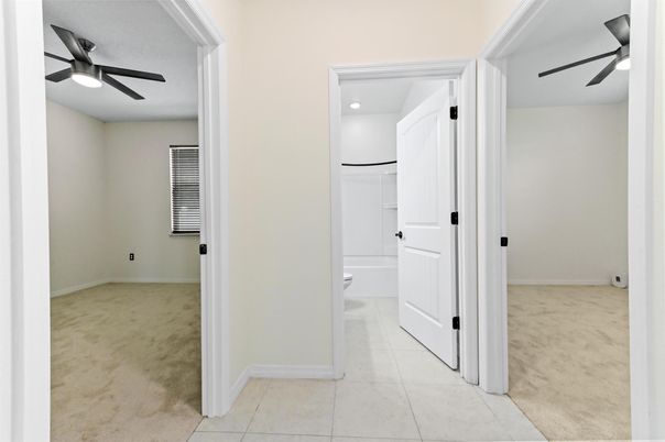 Bathroom, Empty room, Interior, Recessed Lighting