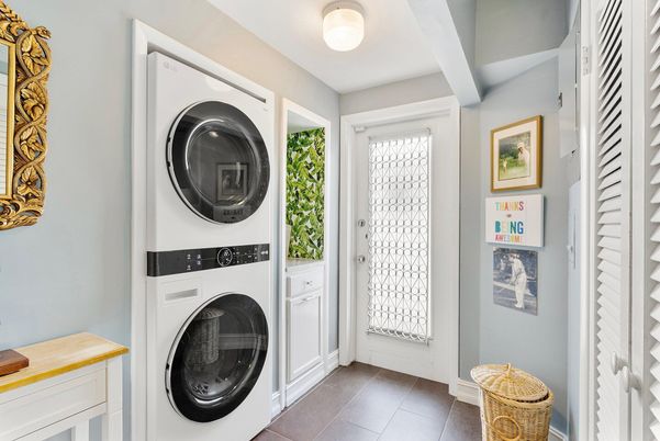Interior, Utility Closets, Washer