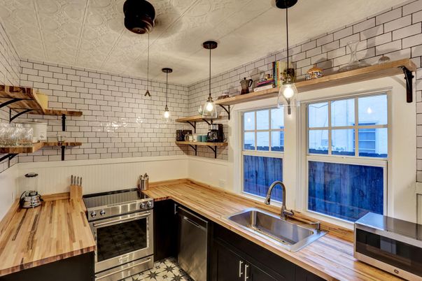 Interior, Kitchen, Pendant Lights, Stainless Steel Appliances