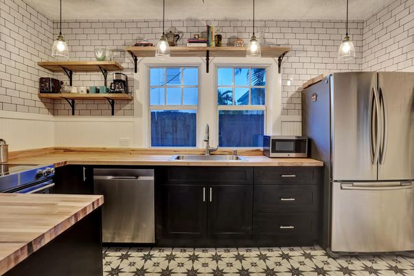 Interior, Kitchen, Pendant Lights, Stainless Steel Appliances