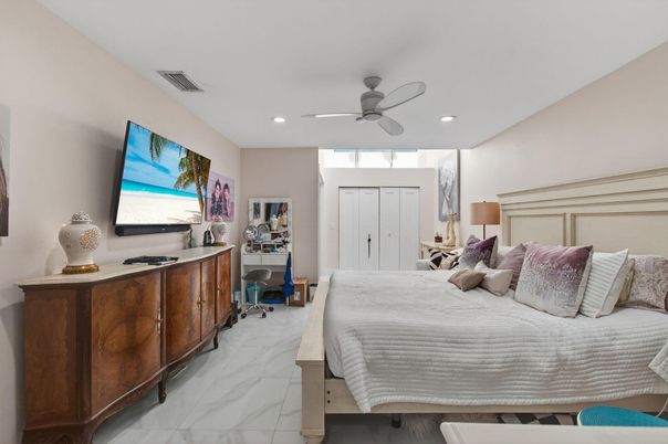 Bedroom, Interior, Marble, Recessed Lighting