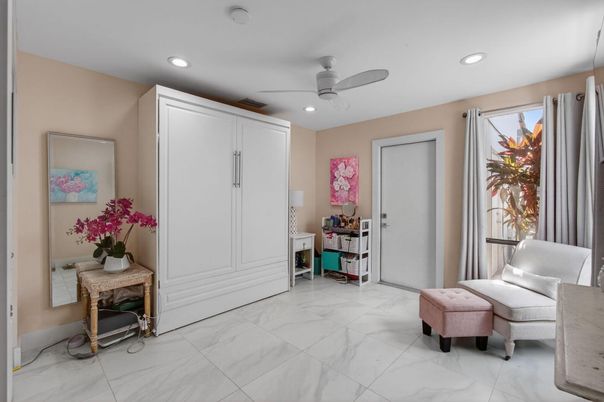 Interior, Marble, Recessed Lighting