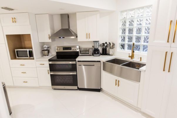 Interior, Kitchen, Stainless Steel Appliances