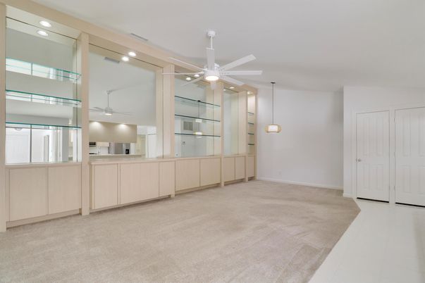 Empty room, Interior, Pendant Lights, Recessed Lighting