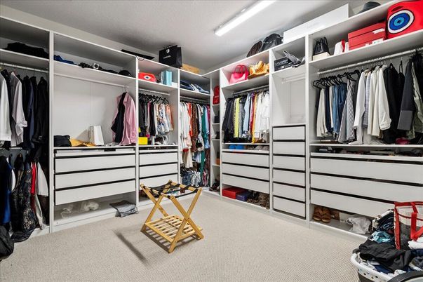 Interior, Walk-in Closets