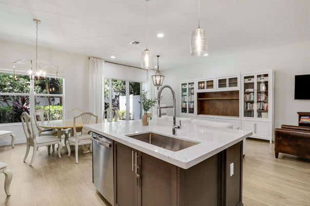 Dining room, Interior, Kitchen, Pendant Lights, Recessed Lighting, Wood Texture Flooring
