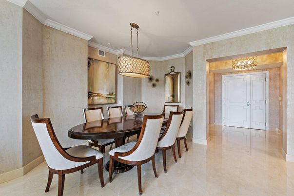 Dining room, Interior, Pendant Lights