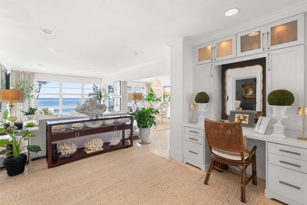 Home Office, Interior, Recessed Lighting, Water