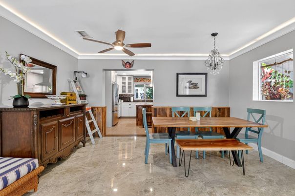 Dining room, Interior, Pendant Lights