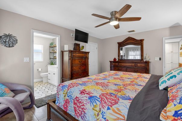 Bathroom, Bedroom, Interior