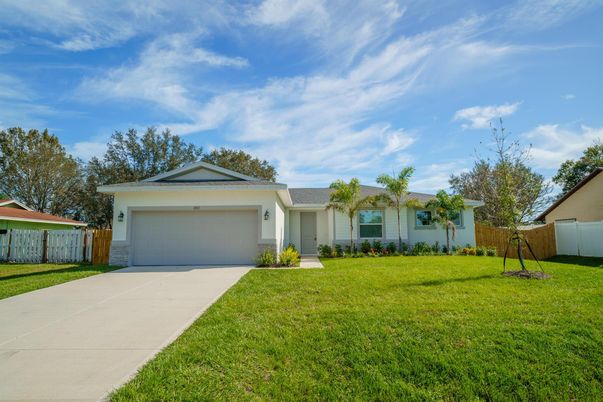 Attached, Backyard, Exterior, Facade, Ranch