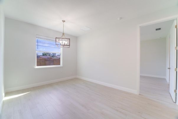 Empty room, Interior, Pendant Lights, Wood Texture Flooring