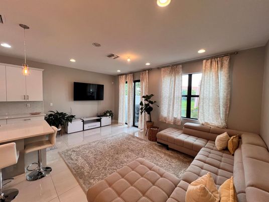 Interior, Living room, Pendant Lights, Recessed Lighting