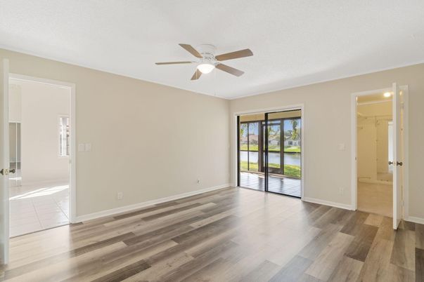 Bathroom, Empty room, Interior, Water, Wood Texture Flooring