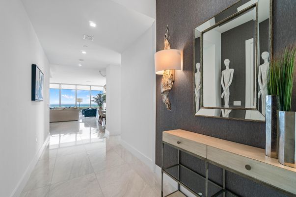 Interior, Recessed Lighting, Water