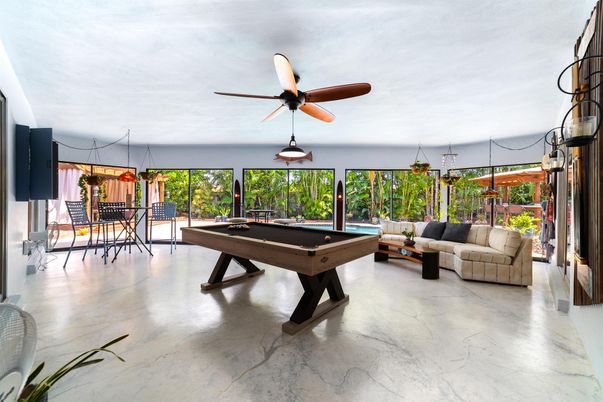 Billiard Table, Game Room, Interior, Living room, Marble, Pendant Lights