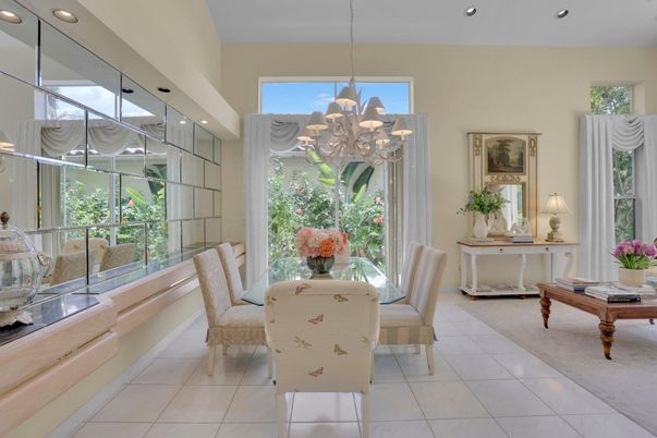 Chandelier, Dining room, Interior, Recessed Lighting